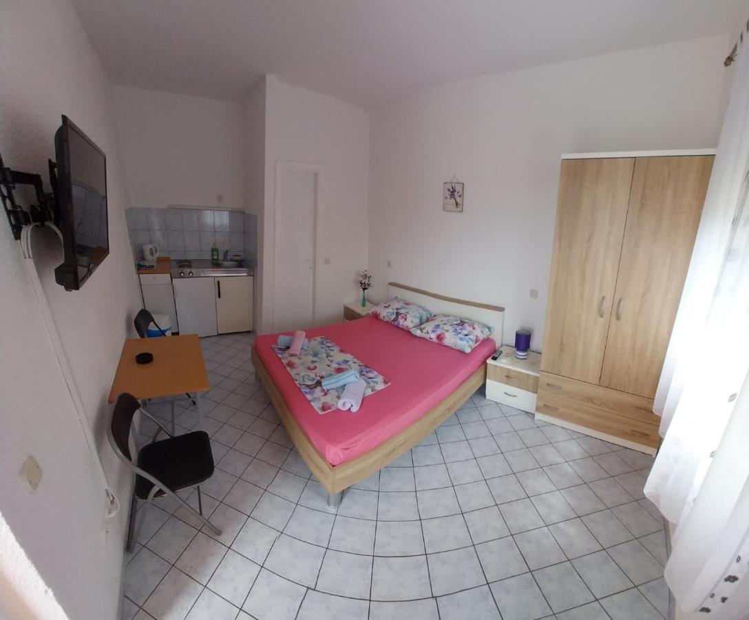 Studio Apartmani Ravlic Makarska Ngoại thất bức ảnh